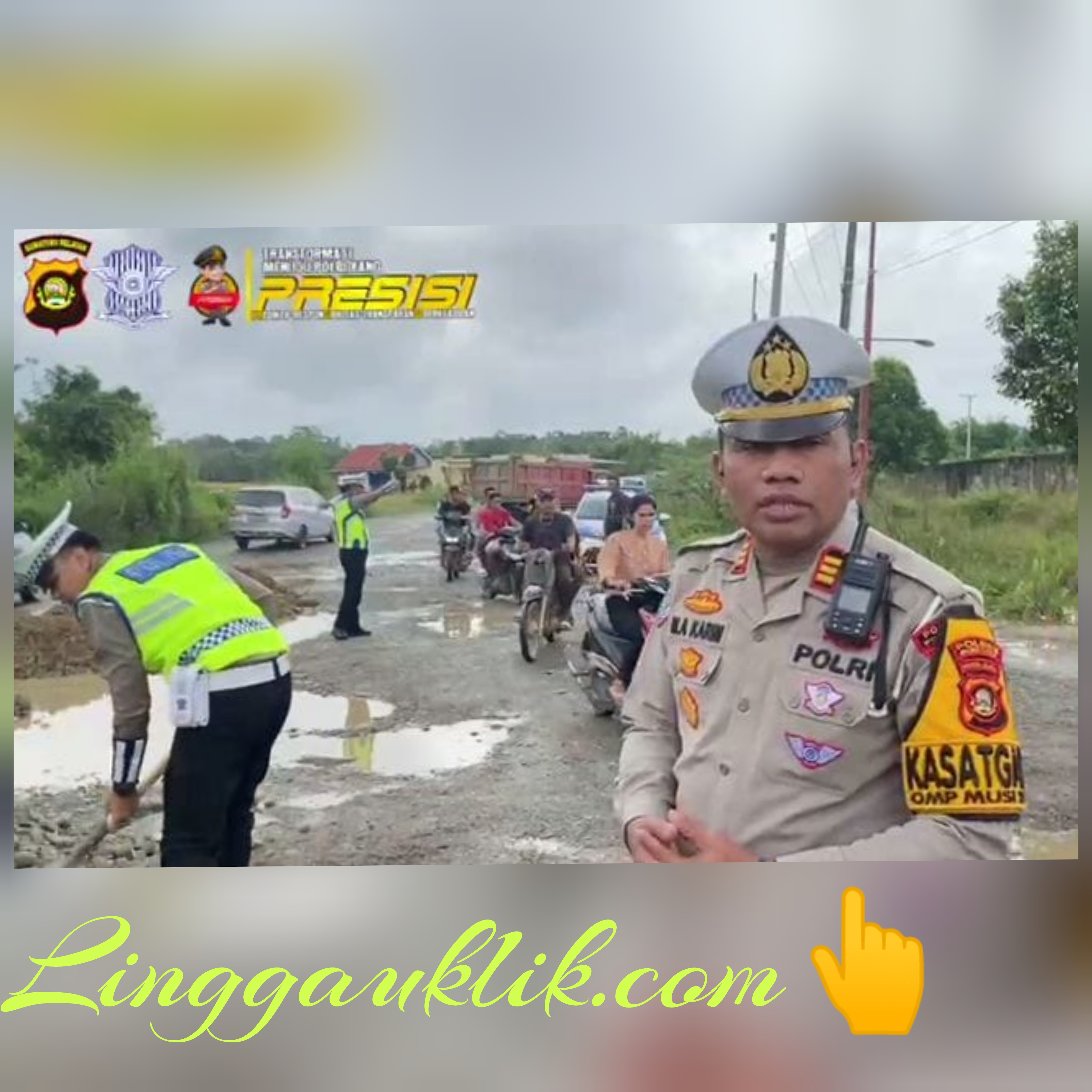 Cegah Lakalantas, Kasat Polres Muratara Perbaiki Ruas Jalinsum Rusak Km 90